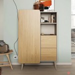 Έπιπλο LETTO σε scandi στυλ με φυσικό ξύλο, διακοσμημένο με μπουκάλια και κάδρα. (Thumb 7)