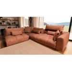Καναπές Horizon γωνιακός σε terracotta ύφασμα, τοποθετημένος σε σαλόνι με φυσικό φως. (Thumb 2)