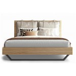 Minimal κρεβάτι Letto Notte με μαξιλάρια και μεταλλική βάση, σε λευκό φόντο. (Thumb 1)