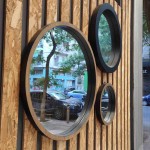 Προοπτική λήψη των 3 στρογγυλών καθρεφτών Room διαφορετικών διαστάσεων, που αναδεικνύει το βάθος της κορνίζας και τις αντανακλάσεις του φωτός. (Thumb 2)